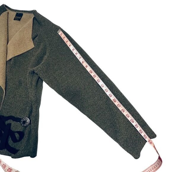 Catwear, Maine southwest boho wrap fleece cardigan - tan and green size large - Picture 9 of 10